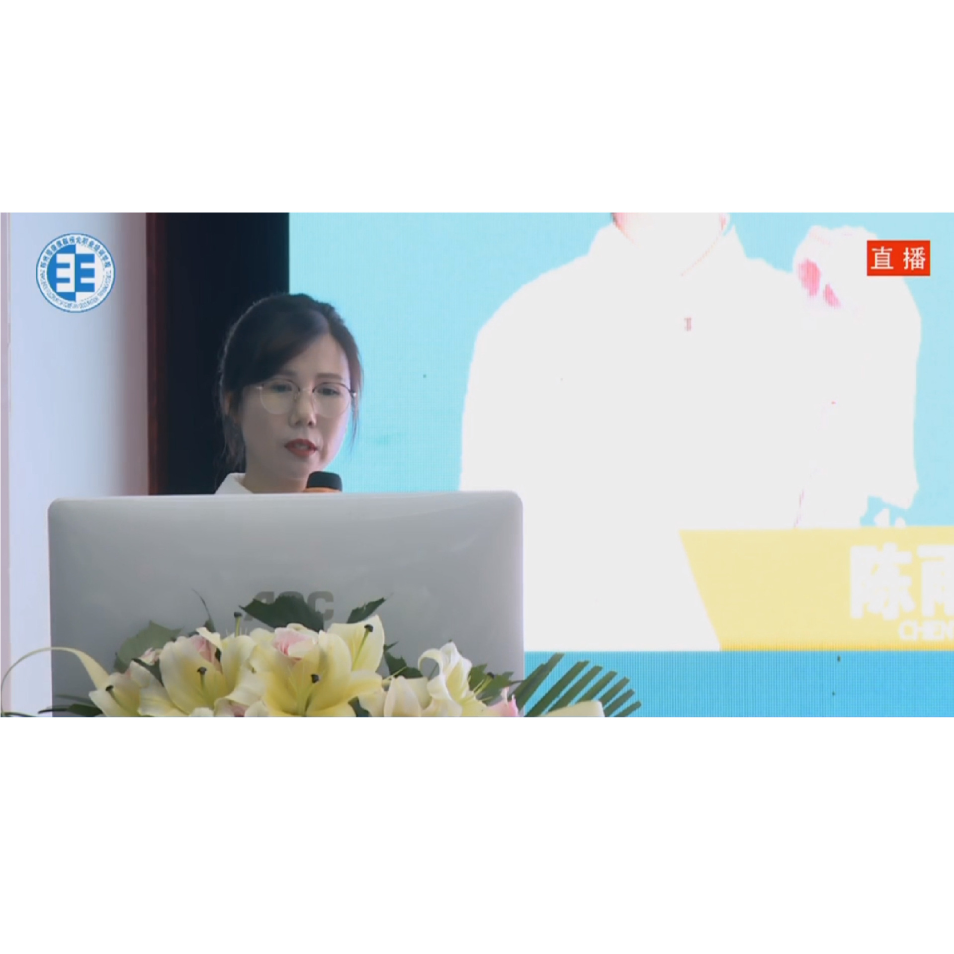 �ӹ������ǻ۽������ �γ�����