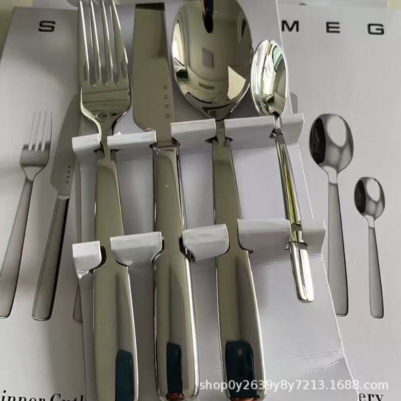 SMEGナイフスマーグ洋食食器4点セットナイフスプーンフォークセットステンレスナイフフォークスプーン4点セット|undefined