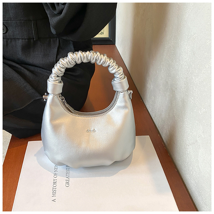Texture Handheld Wrinkled Dumpling Bun Korean Version Ins Simple and Versatile Shoulder Bag 2024 Niche Design Crossbody_voghion.com