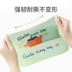 Children's Eating Bib Silicone Baby Supplies Drool Cloth Children's Mealtime Bib Summer Cartoon Bib Waterproof