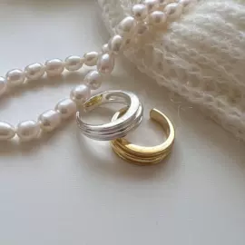 戒指;耳钉;项链