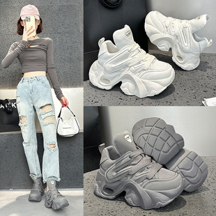 Thick-Soled Trendy Internet Celebrity Rocking-Soled Dad Shoes for Women 2025 Autumn and Winter Hot New Style Breathable Casual Shoes for Small People