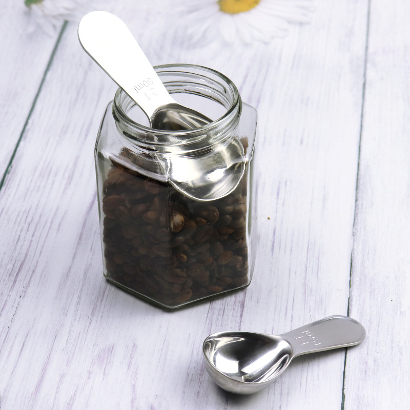 Kaffemått i rostfritt stål med skala två delar_voghion.com