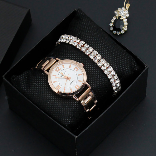 New Internet celebrity live broadcast watch women's fashion suit two-piece women's watch wholesale wrist watches