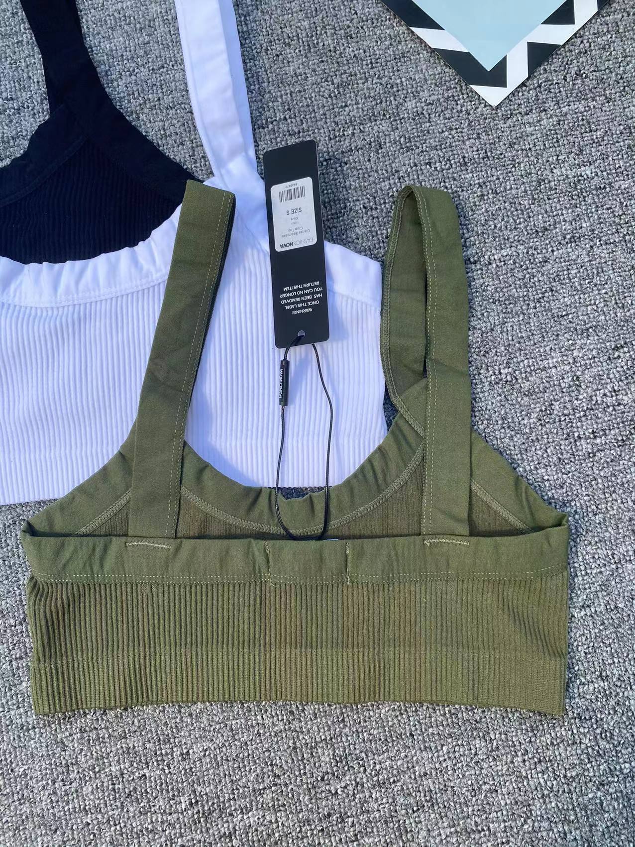 Nueva alta elasticidad de alta calidad belleza sin costuras espalda mujeres chaleco inalámbrico yoga sujetador ropa interior deportiva al por mayor