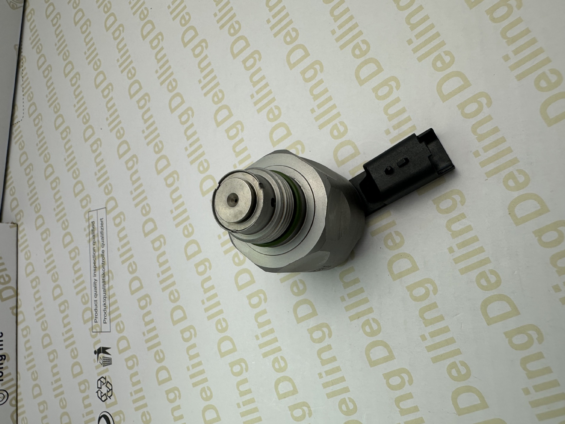 Tax included A2C2000385980 common rail fuel pressure control valve Land Rover 7H2Q9B395CH LR005549