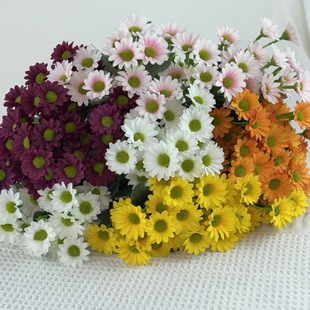 New Foreign Trade Wholesale Artificial Flowers Wedding Bouquet Daisy Bouquet Small Bouquet Flower Arrangement High-End Artificial Flowers