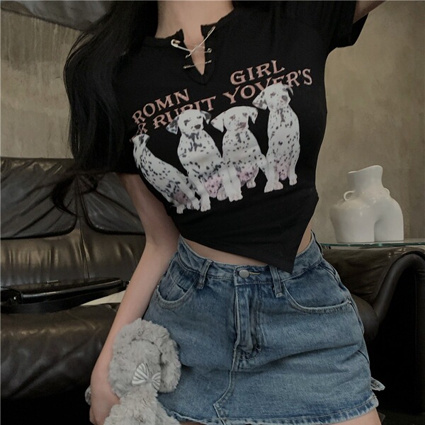 Design summer short T-shirt for students
