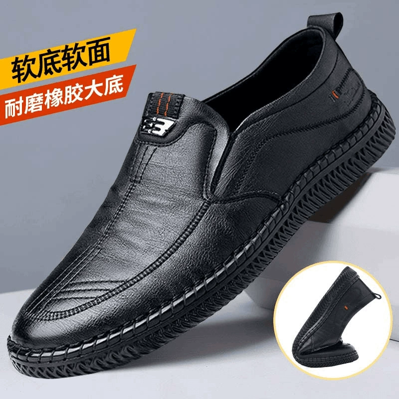 Новые мужские кожаные туфли 2024 года с мягкой подошвой и мягкой поверхностью, деловые повседневные туфли для пап среднего и старшего возраста, модные мокасины для вождения.