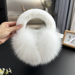 ���ֶ�������ë��ѩƤ�ݷº����ۯB����Ů�����b������ӷ���