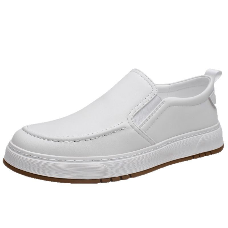 2025 primavera y otoño nuevo estilo zapatos de hombre de cuero suave tendencia transfronteriza de suela blanda zapatos de cuero casuales diarios de todo fósforo zapatillas de deporte al por mayor