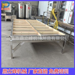 多功能不锈钢腐竹油皮机豆制品设备南平地区圆形豆皮机腐竹锅厂家