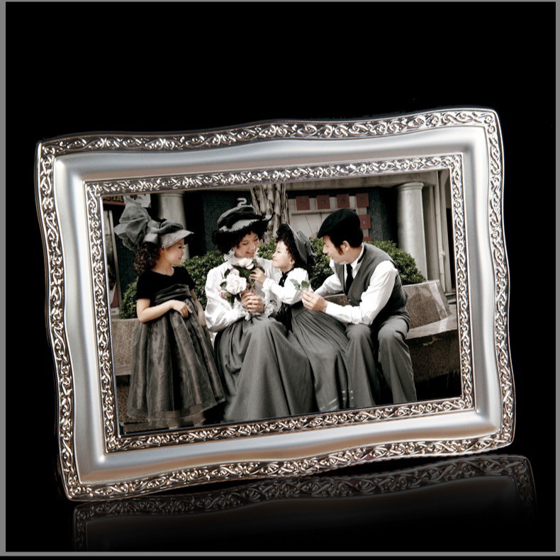 wholesale Metal Photo frame Empty box Home Furnishing Decoration gift Simplicity Frame 67 Photo Wall hanging household Swing sets