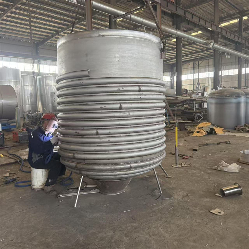购销不锈钢304反应釜 二手不锈钢外盘管搅拌釜 电加热蒸馏釜