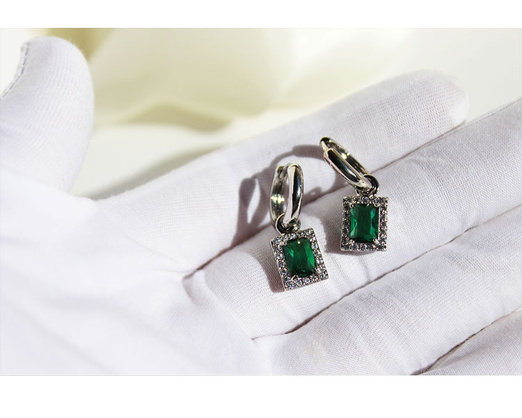 Retro Geometric Copper Inlay Zircon Dangling Earrings 1 Pair