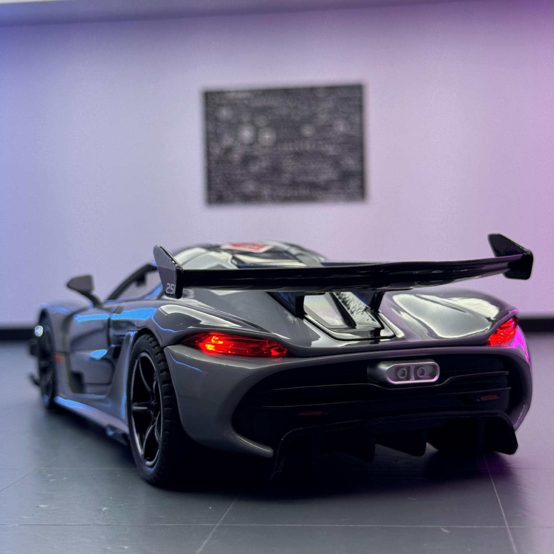 Modelo de coche de aleación Jiaye 1 a 22 Koenigsegg JESCO coche deportivo eco luz de sonido coche de juguete decoración de modelo de sonido