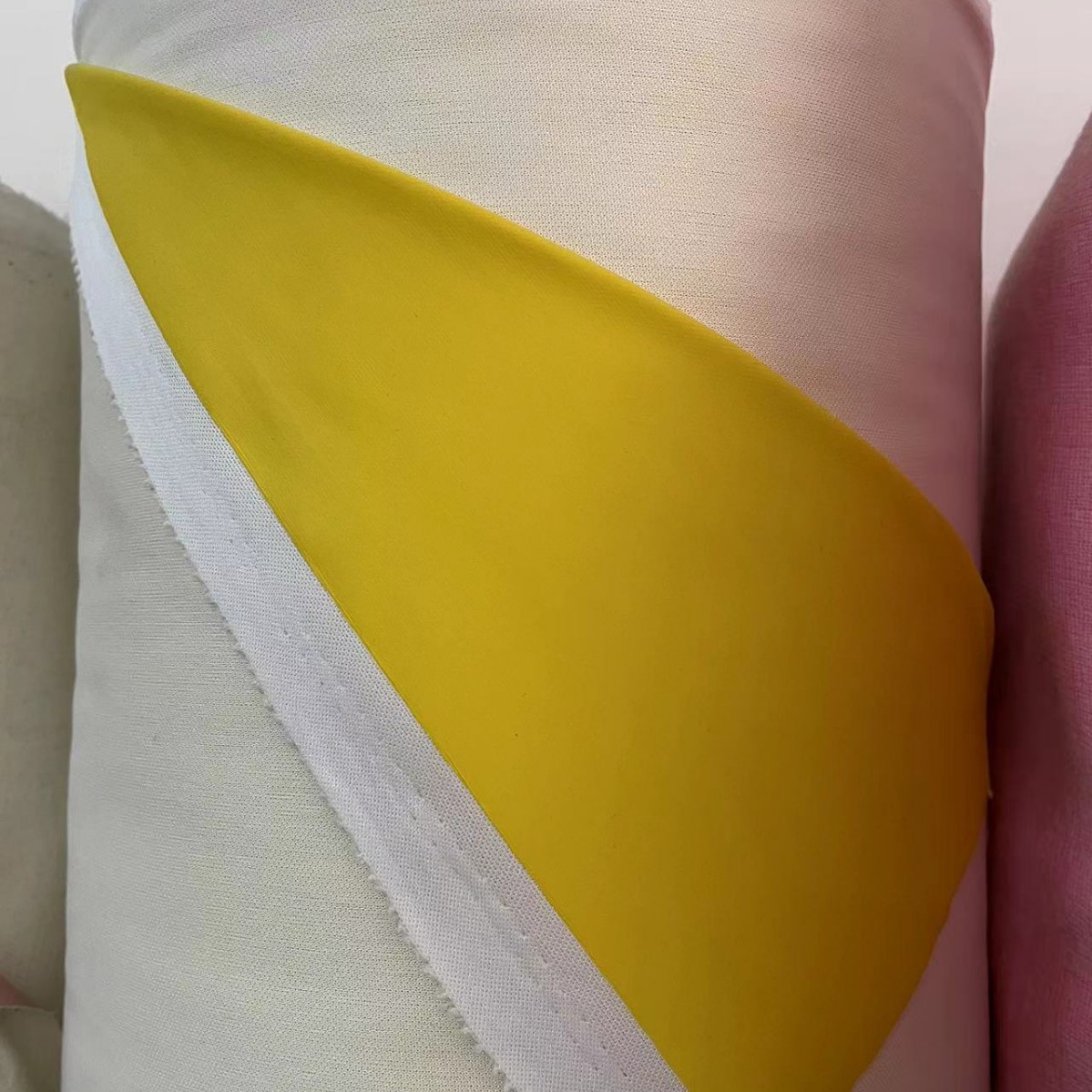 PU雾面皮革，箱包玩具手套，耳套，手饰包，包边革，围裙