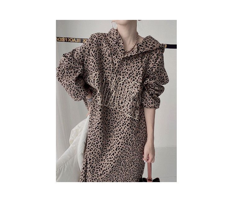 GraceChic Spring And Autumn 140kg Retro Letter Print Leopard Dress For Plus Size Women 150kg Loose Casual Top_voghion.com