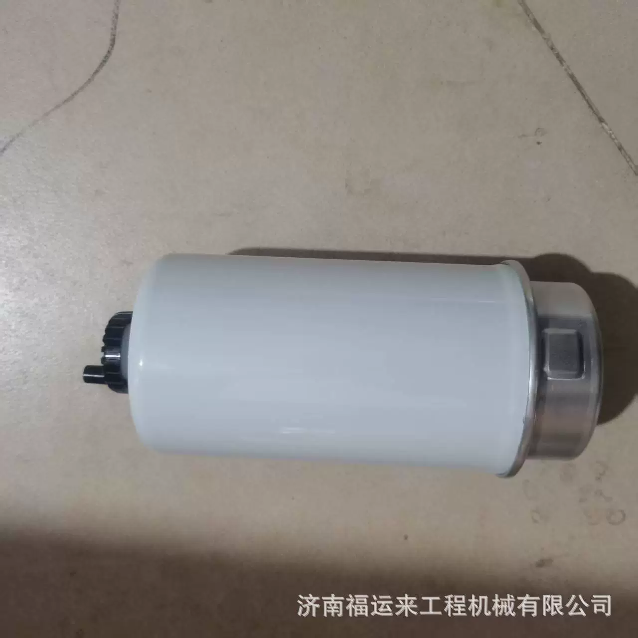 FS19614 Топливный фильтр Инженерные машины Оборудование экскаватор Тяжелые карты Аксессуары FS19612 Масляный фильтр