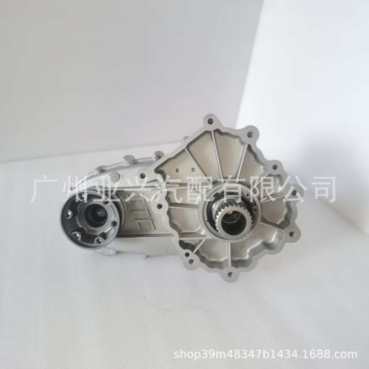 A2512802900 Is Suitable for W251/W164/W166 Transfer Case A2512802700 A2512802100