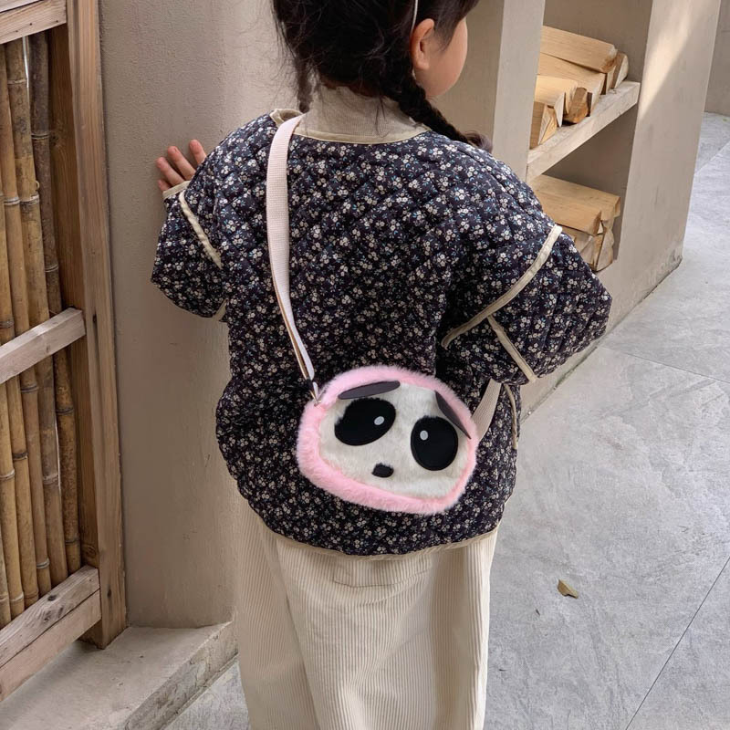 Cartoon cute panda baby mochila 2025 nuevo mochila de peluche para jugar al aire libre accesorios para niños