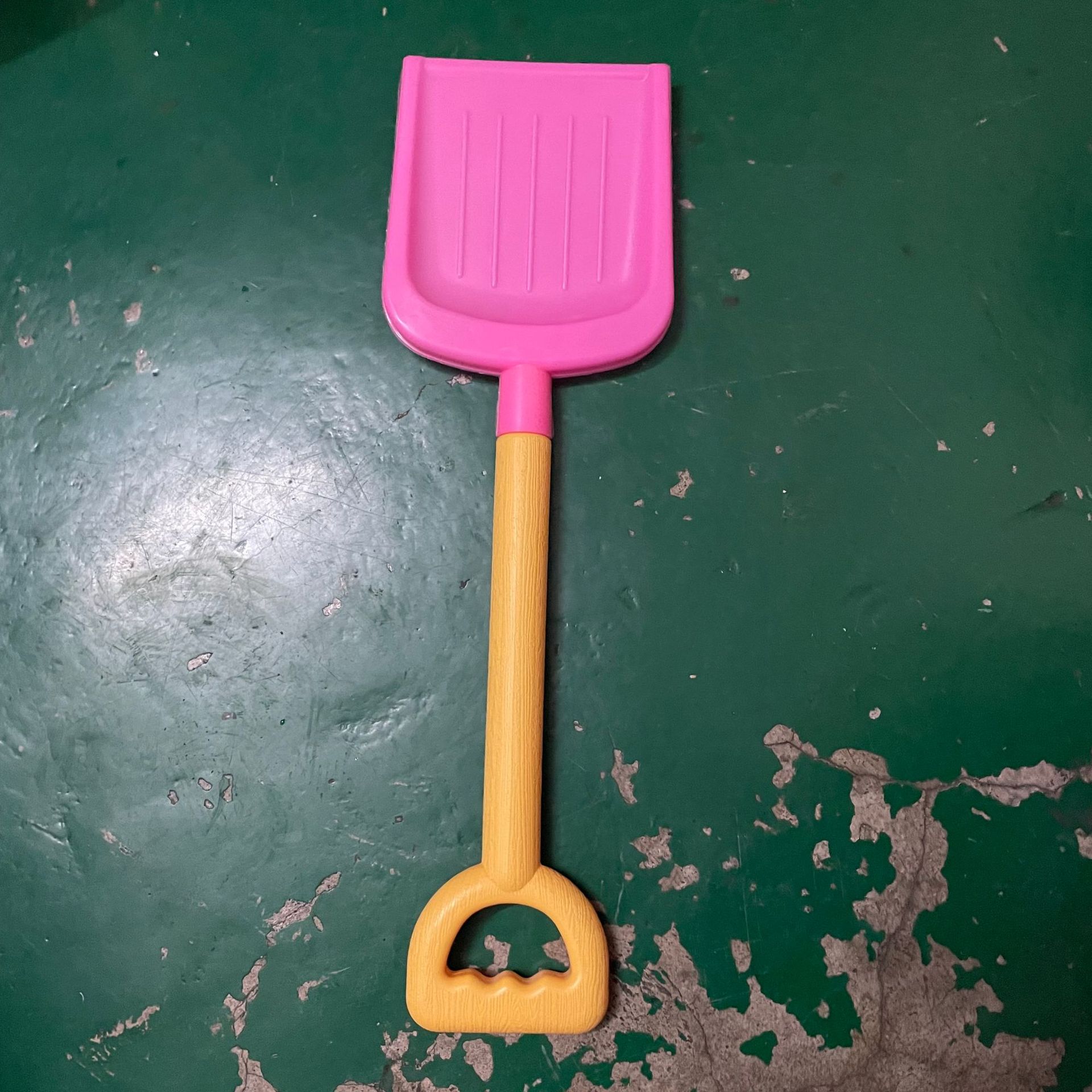 Palas de juguete de playa, palas pequeñas, palas grandes, palas medianas, palas de hierro, palas grandes y pequeñas