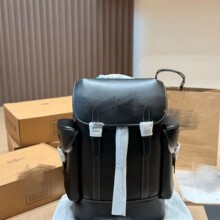 男士真皮登山包CB839双肩背包89897大容量书包89896  CV983包包新
