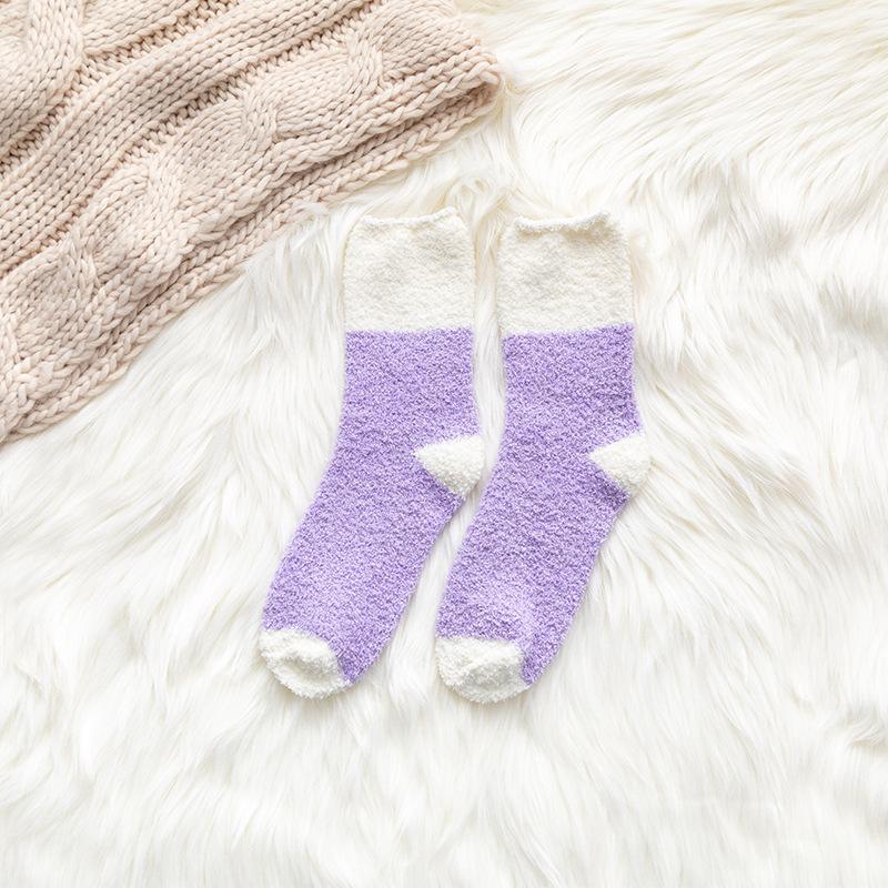 Invierno flanger calcetines de terciopelo de coral de color sólido caliente engrosada toalla Calcetines de piso de terciopelo medio al por mayor