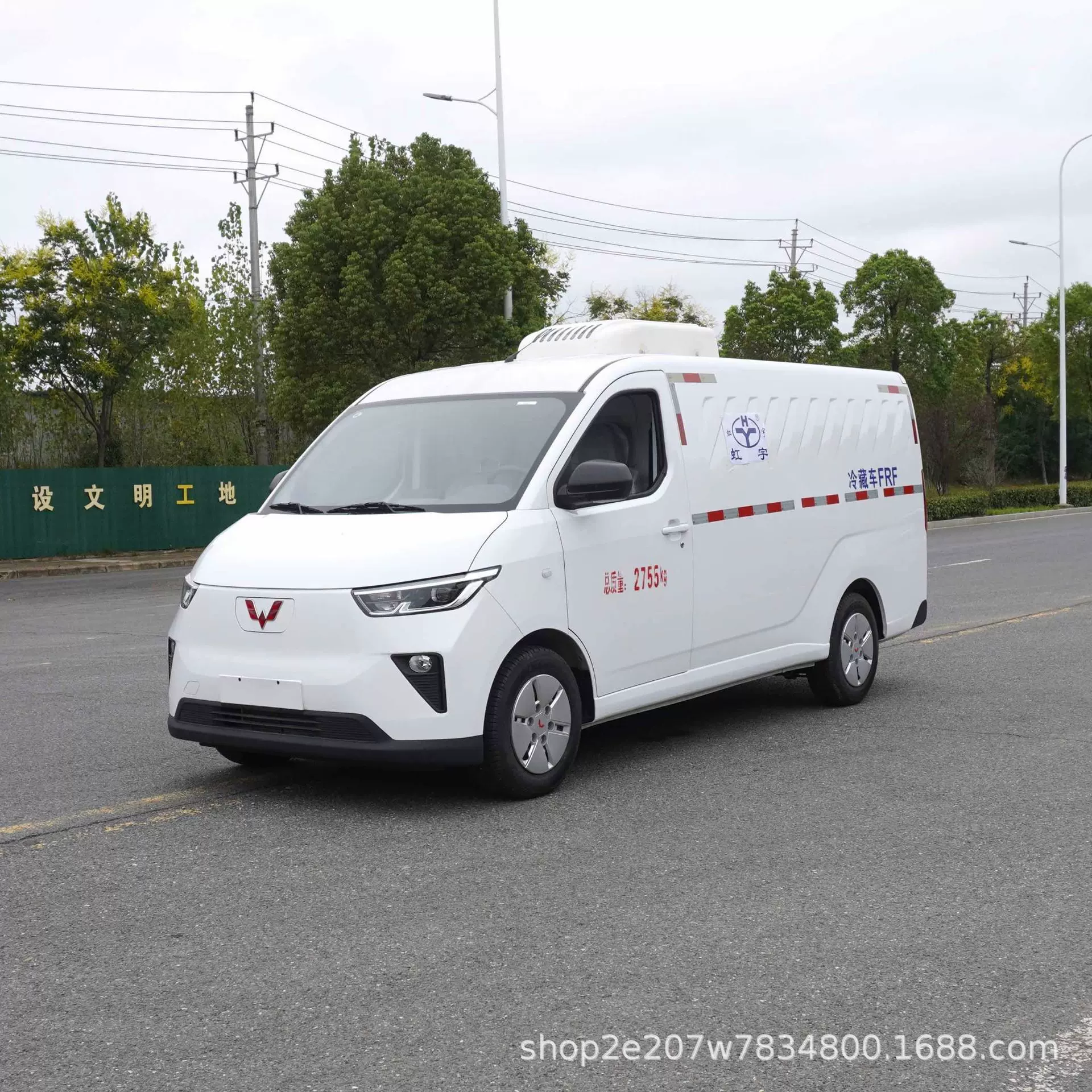 3.2米4.2米新能源纯电动保温车 五菱面包式小型冷藏保温车厂家价
