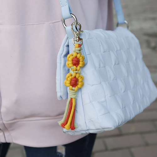 Bohemian tassel DIY handwoven bag pendant pastoral style high-end flower daisy pendant