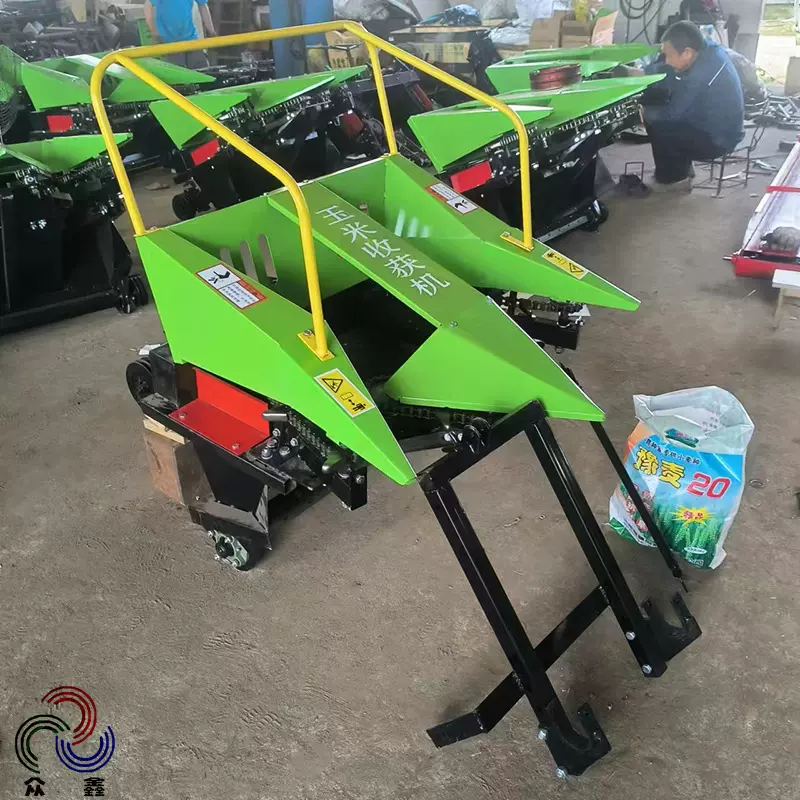 出口玉米收割机联合小型玉米收割机茎穗兼收玉米扒皮收获机