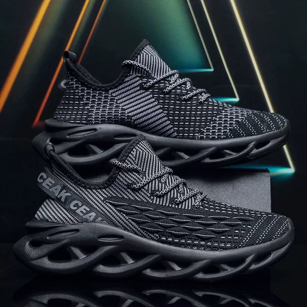 Cross-Border Large Size Sports Shoes, Men's Shoes, Fish Scale Blade Shoes, Youth Technology Sense Fly Weaving Fashionable Lightweight Running Shoes