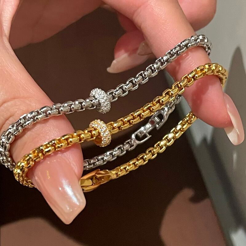 S925 pure silver finely crafted high-end grape vine chain full-diamond bracelet, light luxury versatile women's jewelry S925 pure silver finely crafted high-end grape vine chain full-diamond bracelet, light luxury versatile women's jewelry