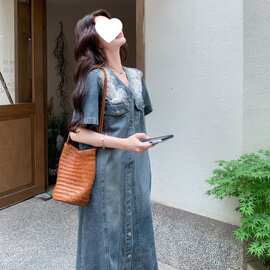 亮片重工牛仔连衣裙女2026年夏季新款女装时尚气质宽松中长款裙子