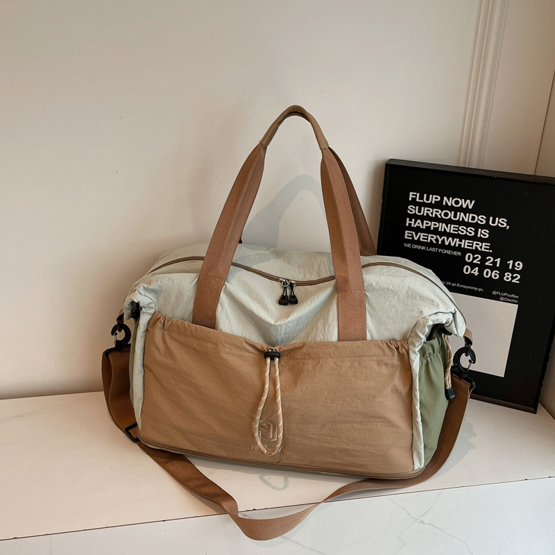 Bolsa de viaje corto, bolsa de fitness ligera transpirable para mujeres, separación seca y húmeda, movimiento de gran capacidad, mochila de hombro.