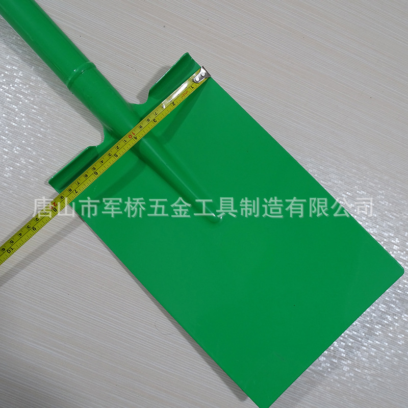 出口铁锹工厂供应非洲尼日利亚铁柄方头锰钢锹