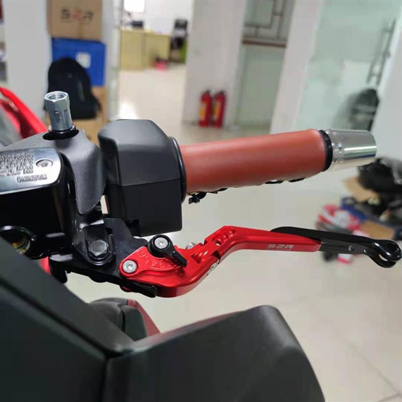 Motorcycle Modified apilia SR GT200 brake horn handlebar trolley handle handle drop-resistant two finger accessories