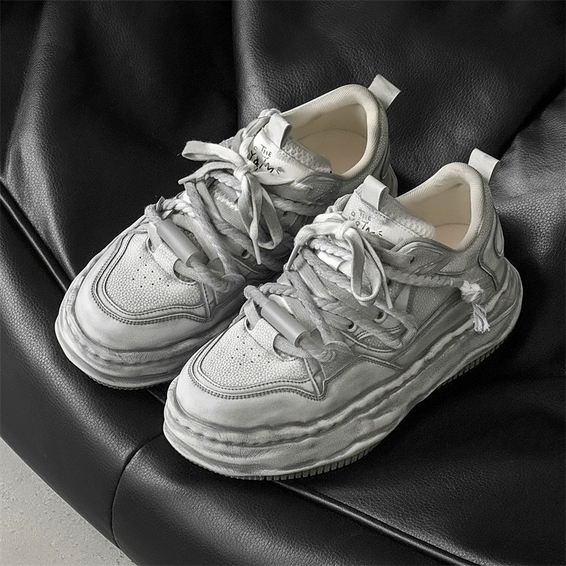 Растворение нижней невидимости 7 см, чтобы увеличить обувь