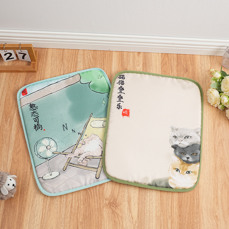 Almohadilla de hielo para mascotas de verano para prevenir el golpe de calor y enfriar Almohadilla de dibujos animados con estampado para perros Almohadilla de nido universal para gatos Almohadilla de seda de hielo Almohadilla de enfriamiento para mascotas