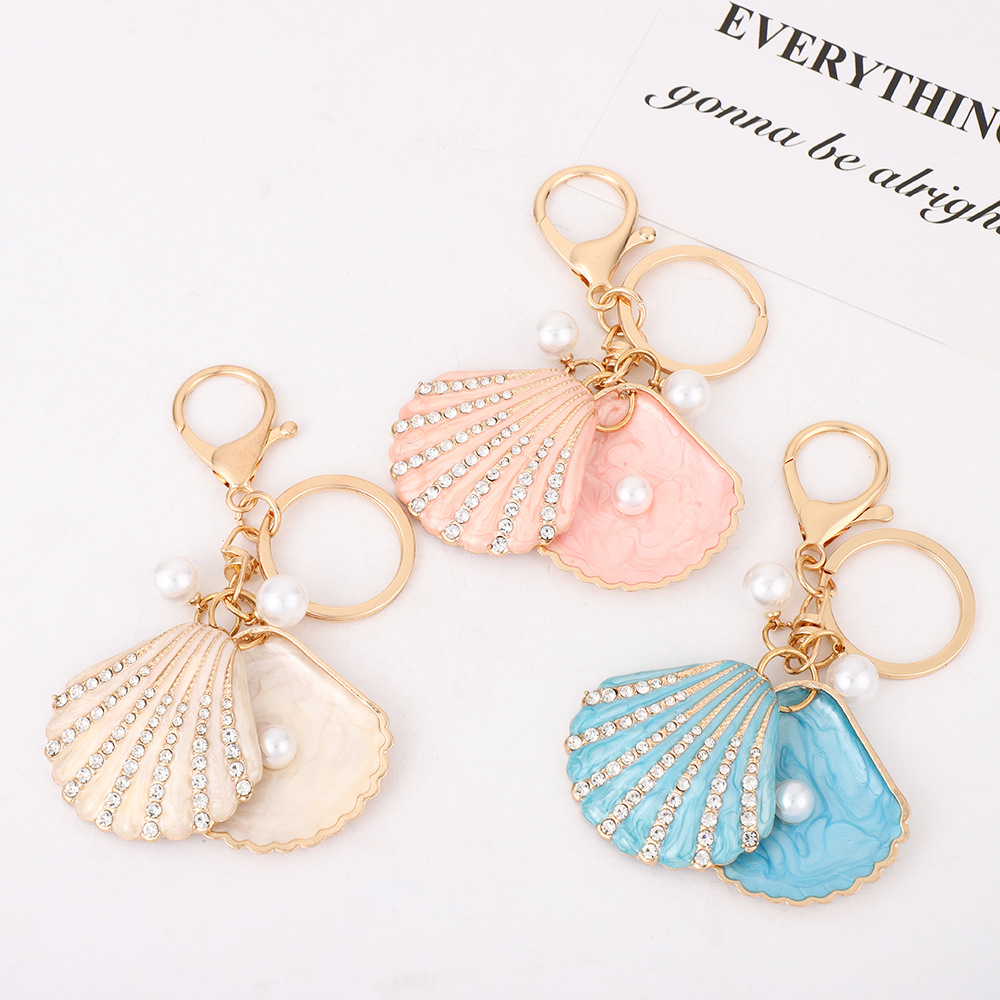 Cross-Border Sweet Shell Keychain Pendant, Simple and Fresh Style, Diamond-Encrusted Shell Pendant, Cute Backpack and Bag Decoration