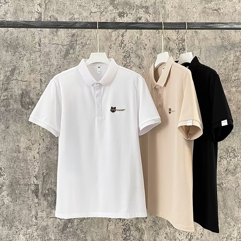 Camisa polo de solapa de manga corta para hombre de seda de hielo de verano, casual de negocios para hombre, camiseta de todo fósforo de seda de hielo, tendencia de bordado para hombre