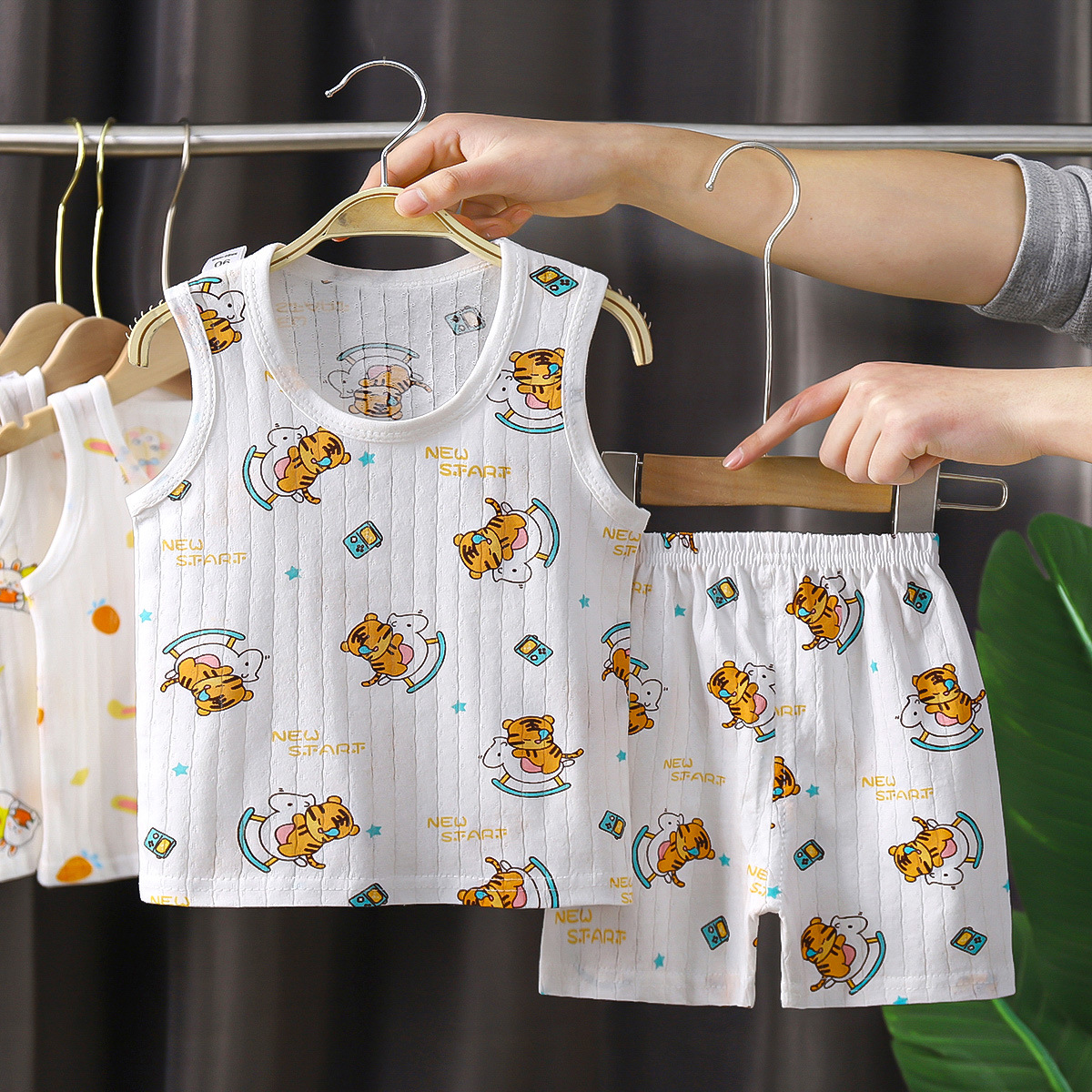 2024 nuevos niños chaleco traje de verano algodón niños sin mangas niñas pantalones cortos ropa de algodón traje de bebé