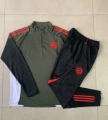 2526 Half-Zip Bayern Munich Dark Green - Bayern Munich