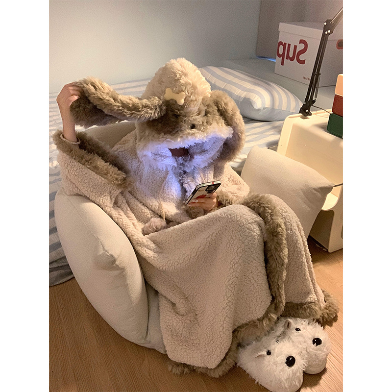 Soft and Sweet Puppy Coral Velvet Hooded Nightgown for Women Winter New Warm and Thickened Home Clothes That Can Be Worn Outside the Nightgown