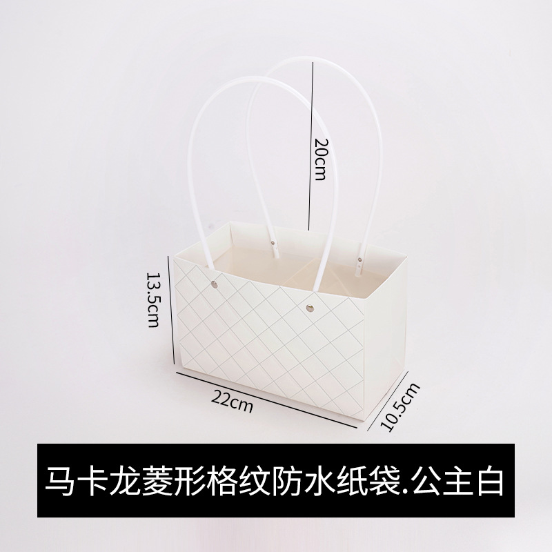 Bolsa de arreglos florales de papel kraft, paquete de ramo, caja de mano al por mayor, floristería, arte floral, material de embalaje de bricolaje, bolsa de mano de flores