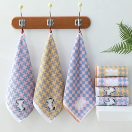 毛巾;方巾、中巾;浴巾、沙滩巾