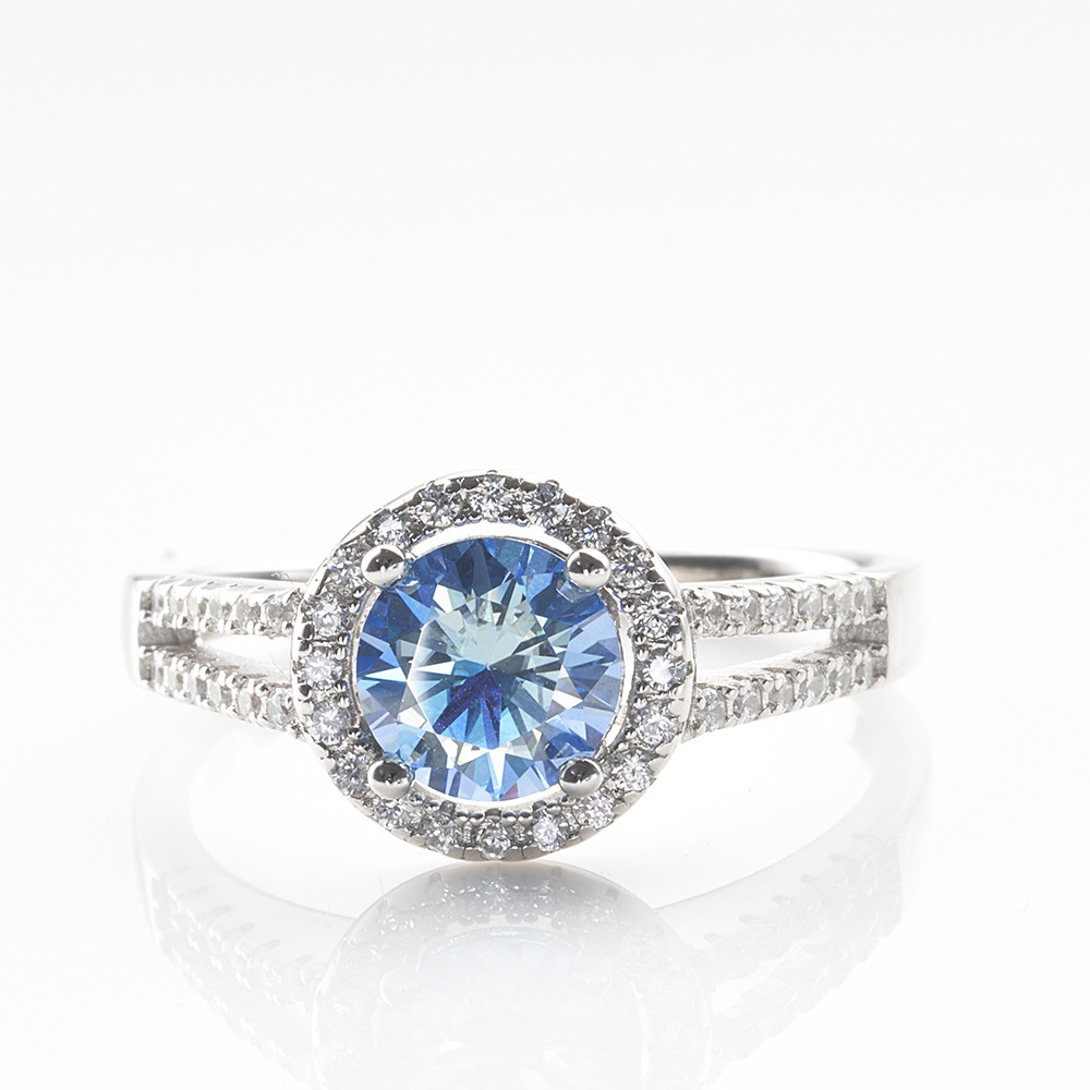 1 quilates de anillo de piedra de moissanita azul de plata esterlina en vivo para mujeres diamantes ligeros anillo de lujo europeo y americano