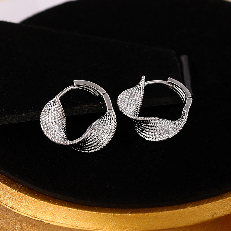 Elegant Gold Plated Mobius Stud Earrings For Women Luxury Style_voghion.com