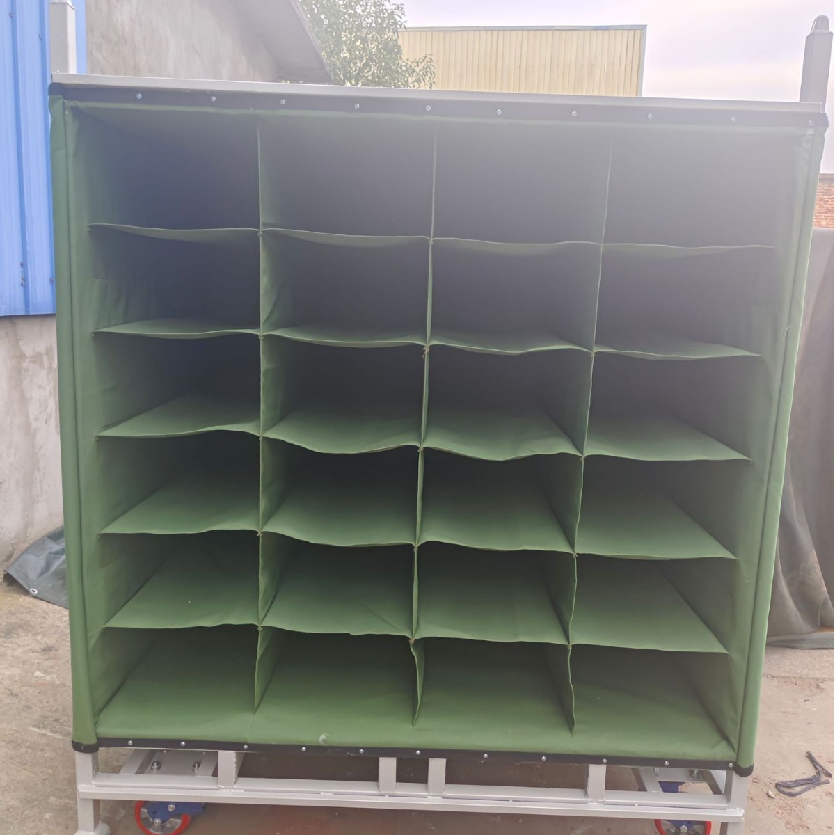 汽车工装料架帆布制作汽车周转货架布袋制作转运料架内饰件工装布