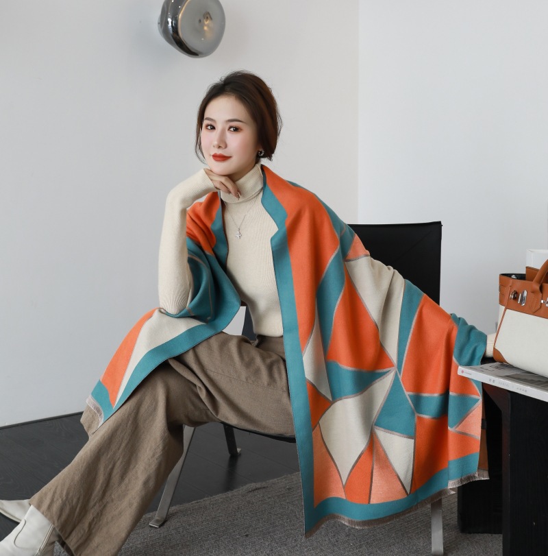 삼각형 녹색 오렌지